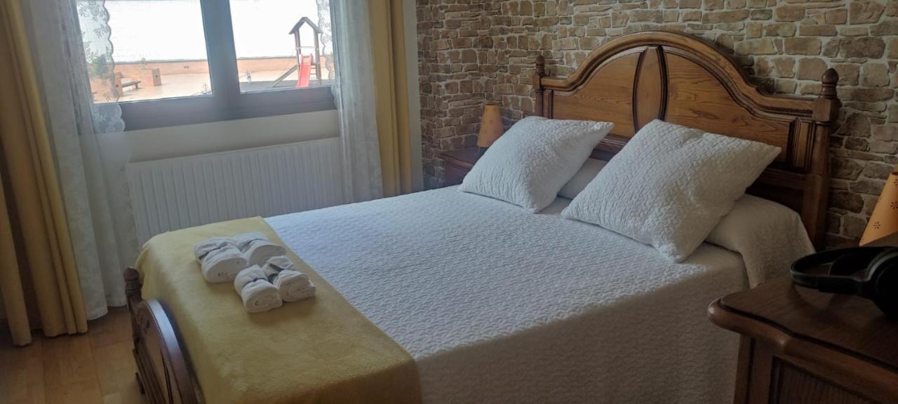 Apartamentos Cuesta Vut5722As オビエド エクステリア 写真